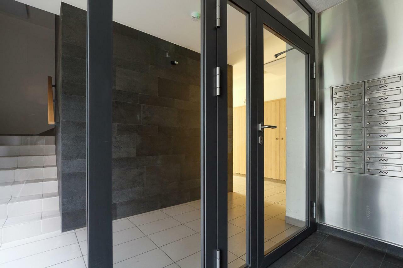 Apartments Krakow Masarska Free Parking By Noclegi Renters Екстериор снимка