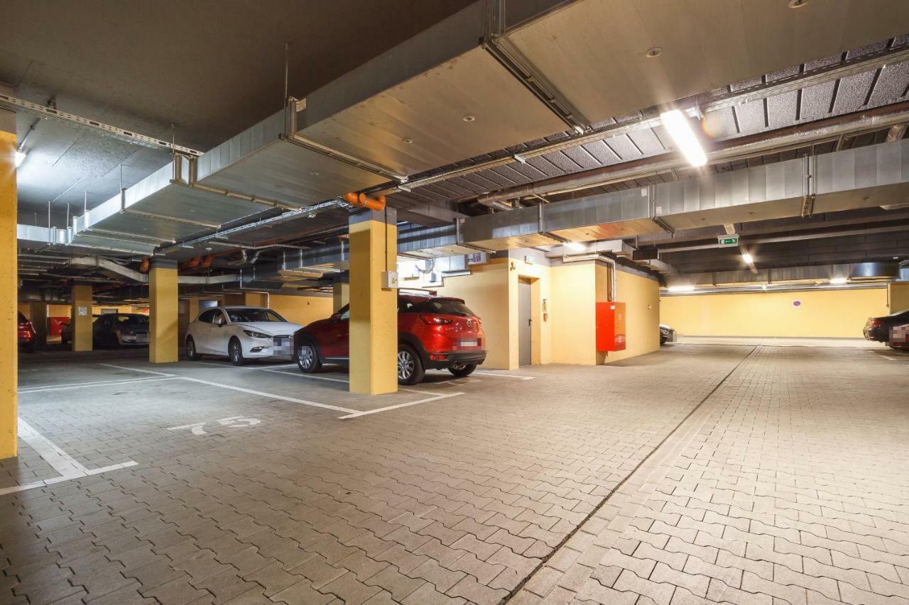Apartments Krakow Masarska Free Parking By Noclegi Renters Екстериор снимка