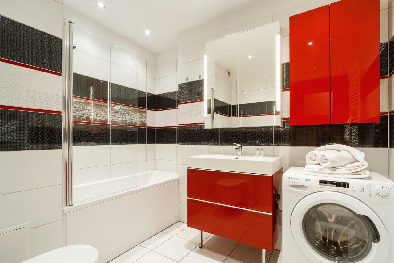 Apartments Krakow Masarska Free Parking By Noclegi Renters Екстериор снимка